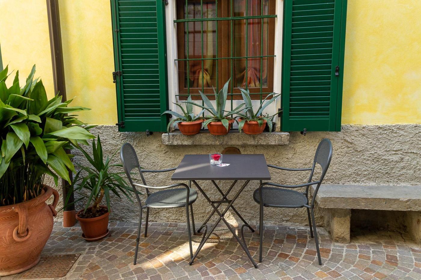 Le Coccinelle Home Mandello del Lario Buitenkant foto